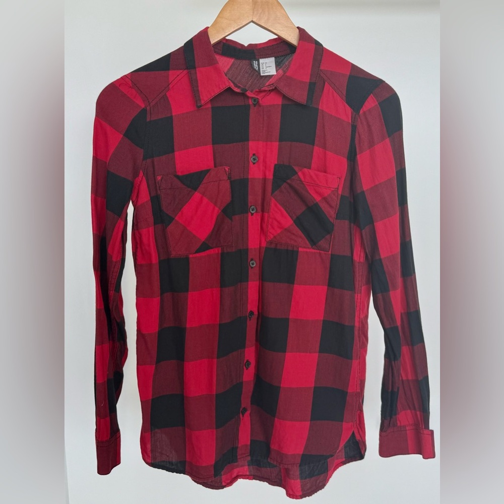 H&M | Red Plaid Button Down Shirt